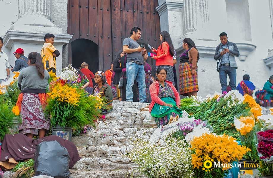 Entrada a la Iglesia de Santo Tomás - Chichicastenango